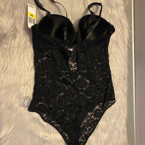 🆕 Jezebel Black Lace One Piece - Picture 9 of 13